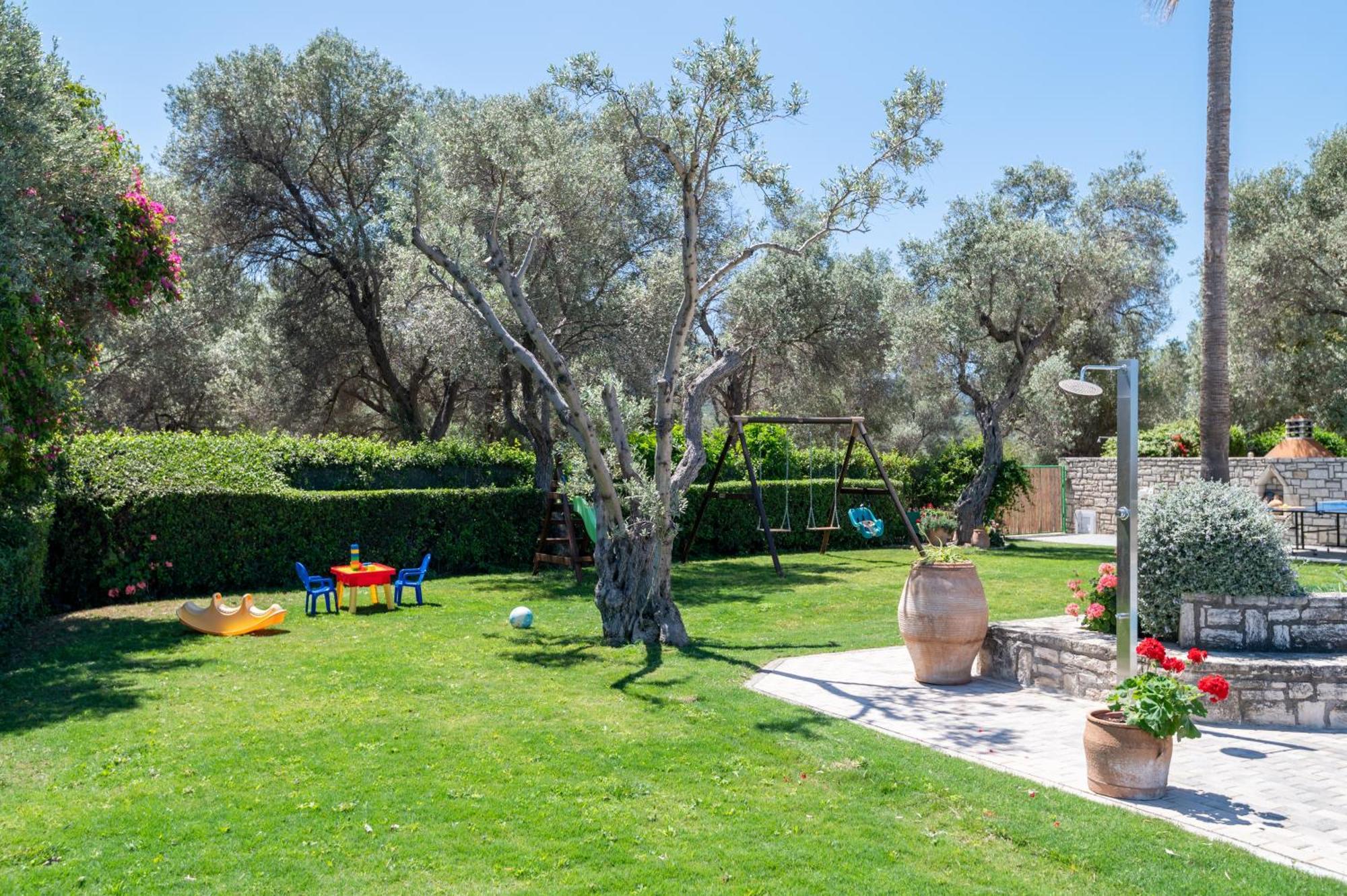 Villa Elisabeth Πέραμα Εξωτερικό φωτογραφία