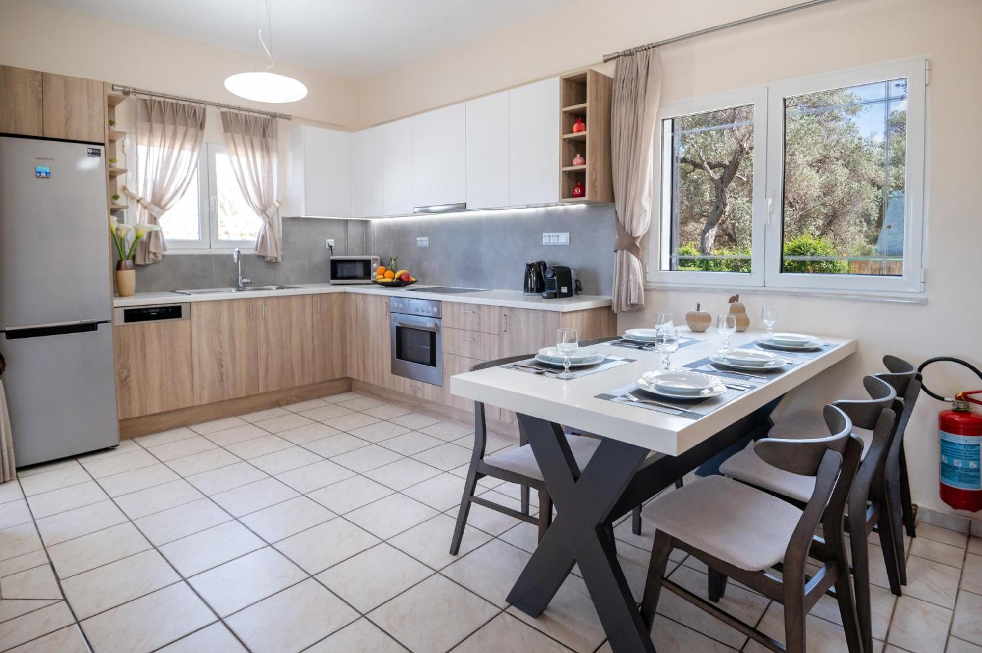 Villa Elisabeth Πέραμα Εξωτερικό φωτογραφία